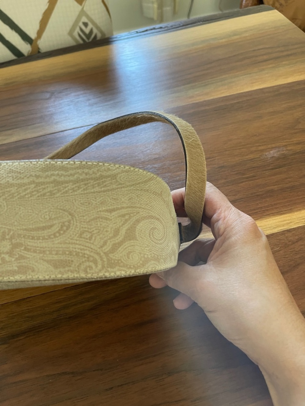 Etro Unique Light Cream & Taupe Paisley Print Fur Lined Strap Hand Bag. - Picture 5 of 8
